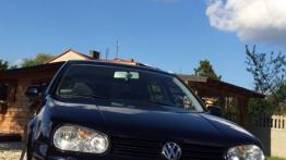 Volkswagen Golf IV Hatchback - galeria społeczności - przód - reflektory wyłączone