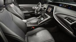 Toyota Mirai – przystanek końcowy motoryzacji?