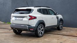 Toyota C-HR 1.8 Hybrid vs Dacia Duster 1.8 Full Hybrid. Porównanie spalania, kosztów i opinii