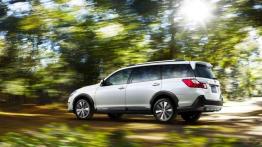 Subaru Exiga Crossover 7 zaprezentowany w Japonii