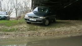 Ford Escort VII Hatchback - galeria społeczności - widok z przodu
