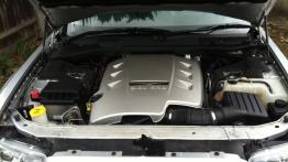 Chrysler 300C  Sedan - galeria społeczności - maska otwarta