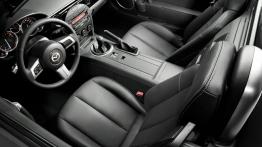 Mazda MX5 III - widok ogólny wnętrza z przodu