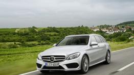 Mercedes klasy C 250 (2014) kombi - widok z przodu