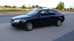 Ford Mondeo III Hatchback - galeria społeczności - lewy bok