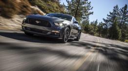Ford udowadnia, że Mustang jest szybki!