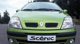 Renault Scenic I - przód - reflektory wyłączone