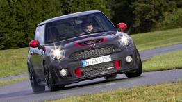 Mini John Cooper Works GP II - widok z przodu