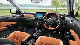 Subaru Exiga Crossover 7 zaprezentowany w Japonii