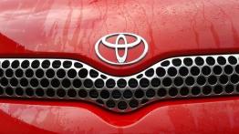 Toyota Yaris Hatchback 5d - galeria społeczności - logo