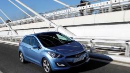 Hyundai i30 II Hatchback 5d - prezentacja w Sevilli - widok z przodu