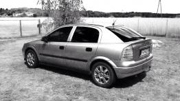 Opel Astra G Hatchback - galeria społeczności - lewy bok