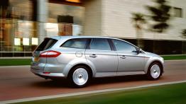 Ford Mondeo 2007 Kombi - prawy bok