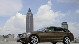 Mercedes klasy C 200 (2014) kombi - lewy bok