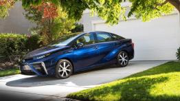 Toyota Mirai – przystanek końcowy motoryzacji?