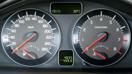 Elegancja surowości