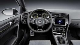Volkswagen Golf R 400 trafi do seryjnej produkcji