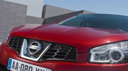 Nissan Qashqai 1.6 dCi - grill