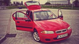 Rover 200 III - galeria społeczności - widok z przodu