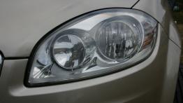 Fiat Linea  Sedan - galeria społeczności - lewy przedni reflektor - wyłączony