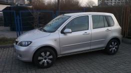 Mazda 2 I Hatchback - galeria społeczności - lewy bok