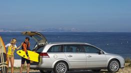 Opel Vectra 2005 Kombi - prawy bok