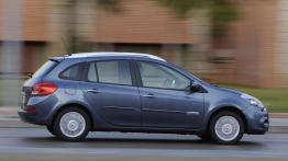 Renault Clio III Kombi - prawy bok
