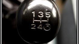 Toyota Avensis I Sedan - galeria społeczności - skrzynia biegów