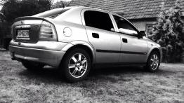 Opel Astra G Hatchback - galeria społeczności - widok z tyłu