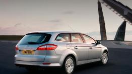Ford Mondeo 2007 Kombi - widok z tyłu