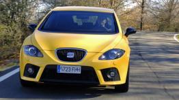 Seat Cupra II - przód - reflektory wyłączone