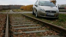 Fiat Linea  Sedan - galeria społeczności - przód - inne ujęcie