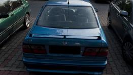 Nissan Primera I Sedan - galeria społeczności - widok z tyłu