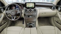 Mercedes klasy C 200 (2014) kombi - pełny panel przedni