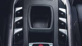 DS 5 FL - w poszukiwaniu konkurencji