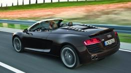 Audi R8 Spyder 4.2 FSI - widok z tyłu