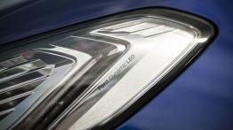 Ford Mondeo V Kombi - lewy przedni reflektor - wyłączony