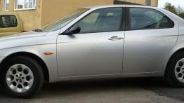 Alfa Romeo 156 I Sedan - galeria społeczności - lewy bok