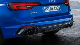 Audi RS4 Avant z sześcioma cylindrami