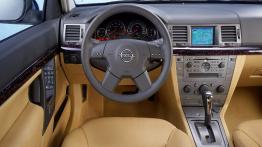 Opel Vectra C Kombi - kokpit