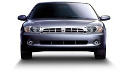 Kia Sephia II - widok z przodu