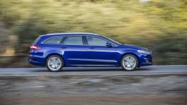 Ford Mondeo V Kombi - prawy bok