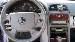 Mercedes CLK - gdy CL za drogi