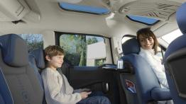 Citroen Berlingo II - widok ogólny wnętrza