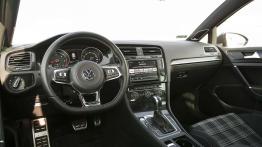 Volkswagen Golf GTD Variant – jakie czasy takie GTI?