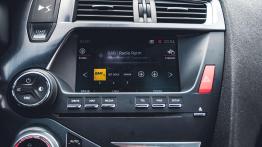 DS 5 FL - w poszukiwaniu konkurencji