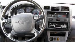 RAV4 - Japończyk potrafi