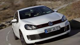 Volkswagen Golf VI GTI - widok z przodu