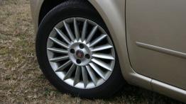 Fiat Linea  Sedan - galeria społeczności - koło