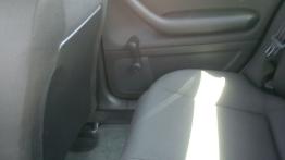 Audi A4 B6 Sedan - galeria społeczności - tylna kanapa